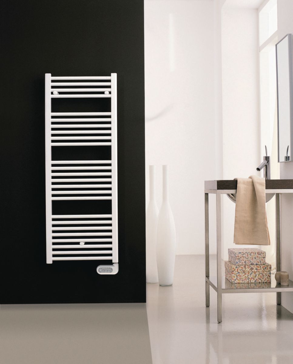 sèche-serviettes primeo 2 électrique 1322x500mm blanc 700 watts ... - Chauffe Serviette Salle De Bain sèche-serviettes primeo 2 électrique 1322x500mm blanc 700 watts ... - Chauffe Serviette Salle De Bain