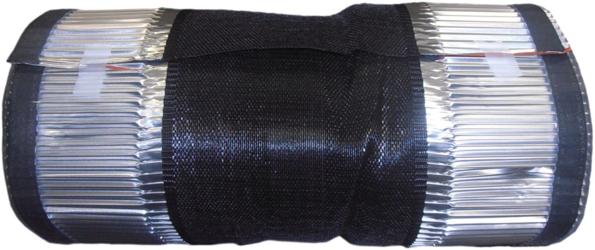 Closoir souple universel de faitage et arêtier - aluminium noir - rouleau de 5 m x 295 mm