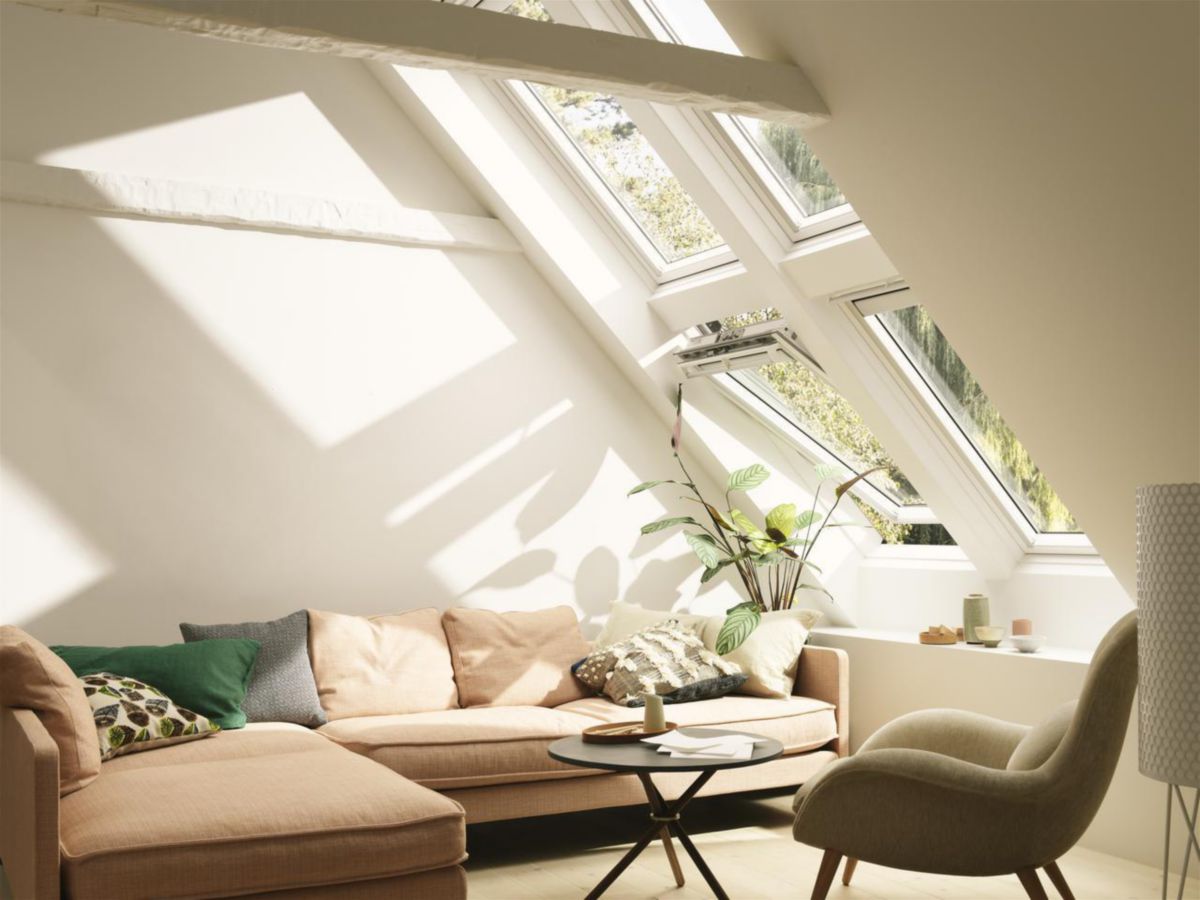 Fenêtre tout confort VELUX GPL SK06 type 3057 haut.118cm larg.114cm 