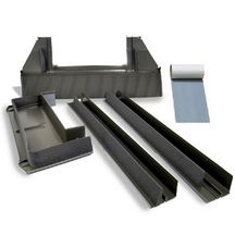 Raccord EDW pour fenêtre de toit M04 78x98 cm pose traditionnelle sur tuiles gris anthracite EDW M04 0000