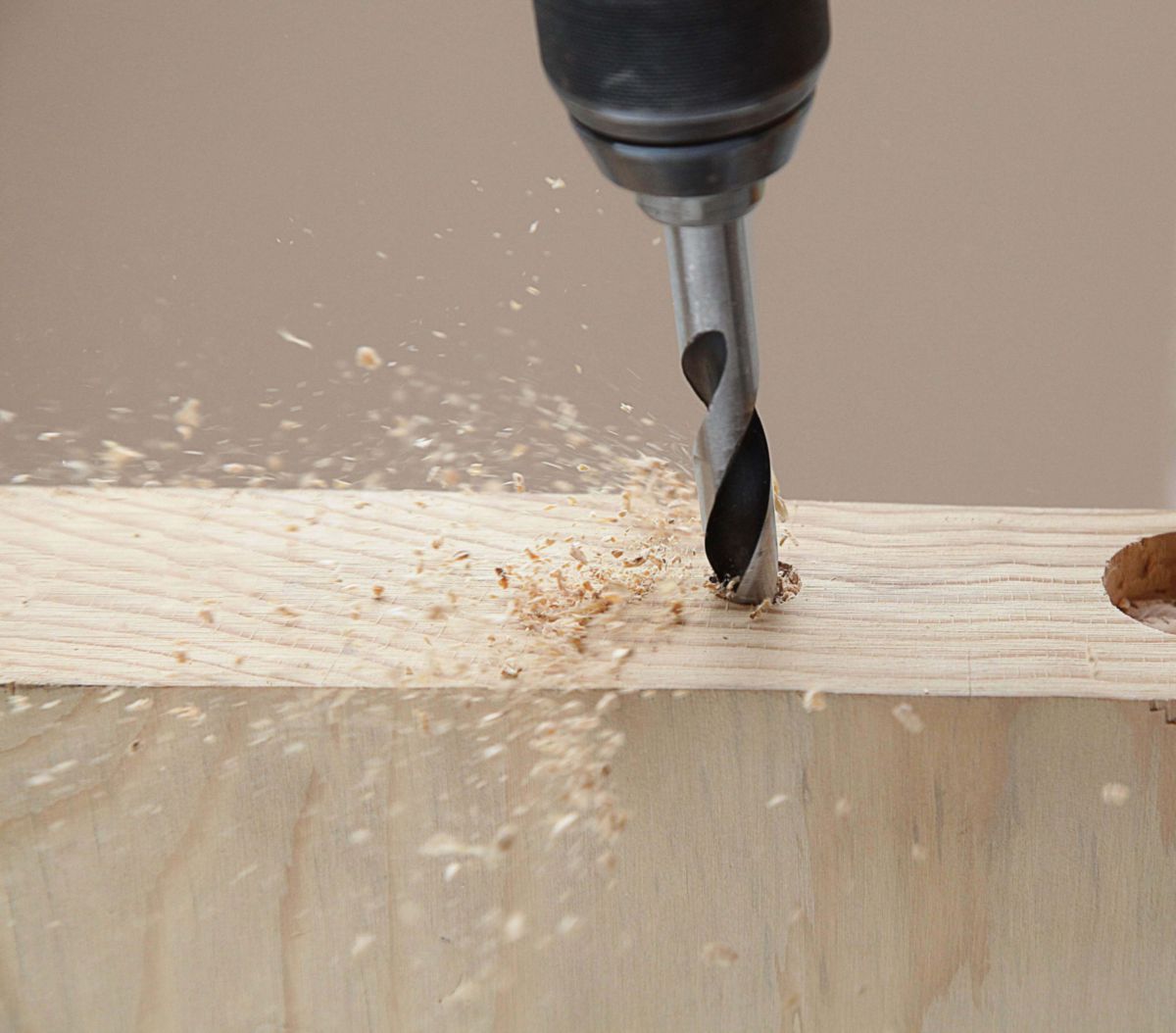 Fraise En Carbure 9/16 De Pouce - 4 Goujures, Coupe Centrale, Longueur Totale 3.5 Pouces, Fabriquée USA