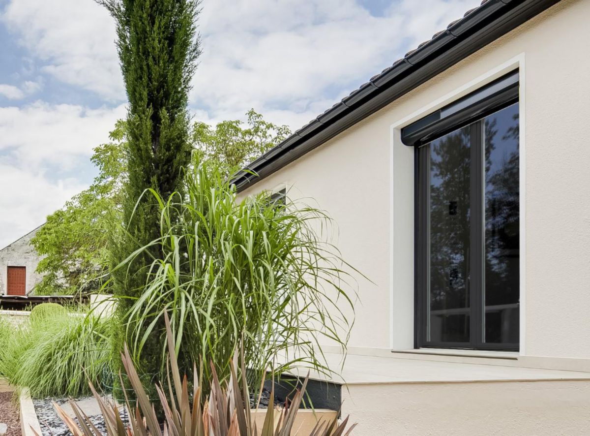 Volet roulant rénovation solaire TBS sur-mesure
