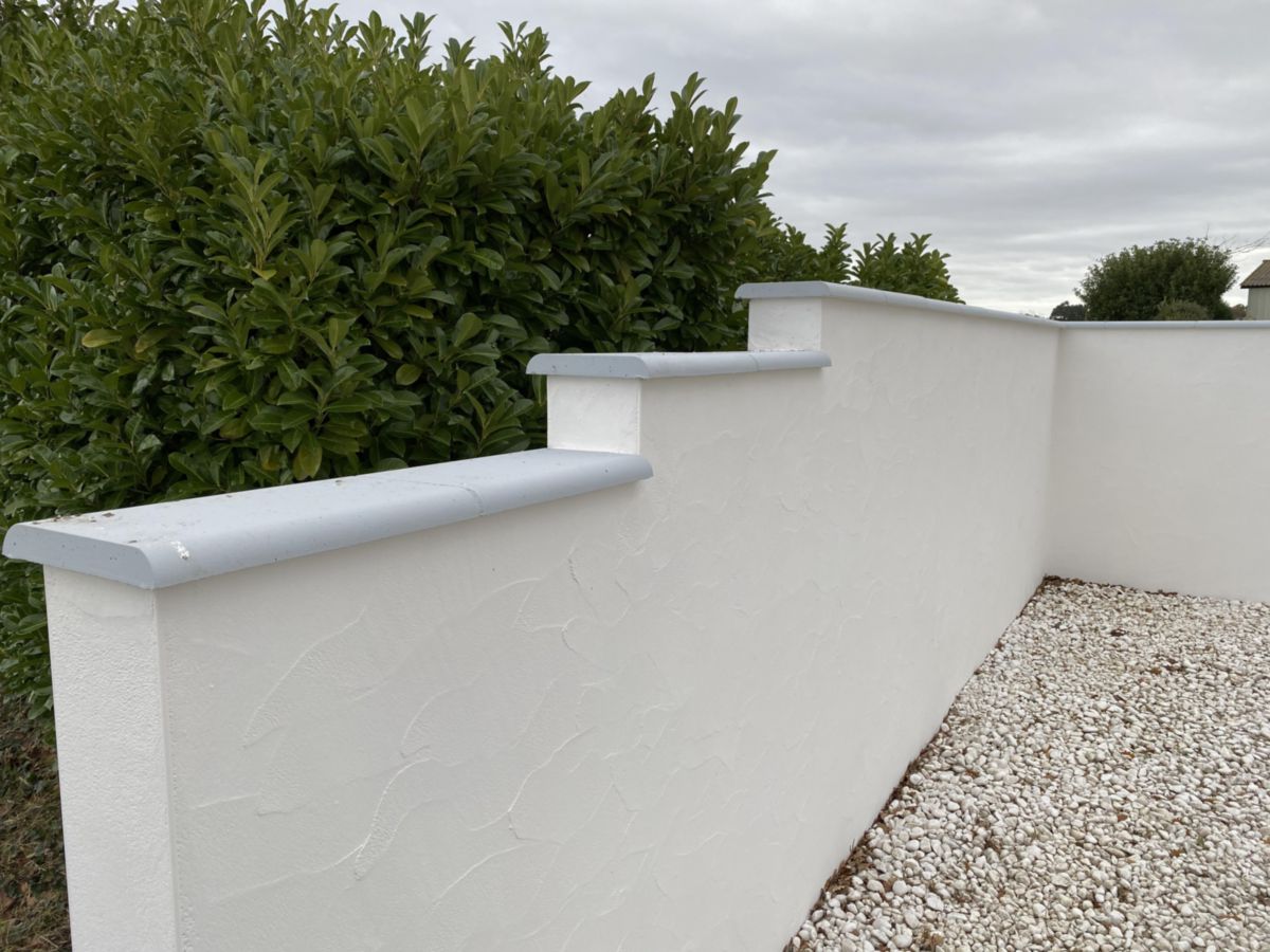 DAULOUEDE Dessus de mur plat angle arrondi béton gris 100x30x4 cm POINT.P