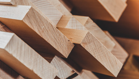 Planche De Bois Brut Avec Ecorce Castorama Bois D Ossature Et Panneaux Les Bois De Construction Point P